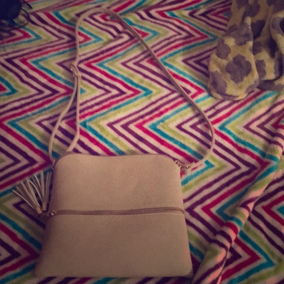 Purse - Picture 1 of 1